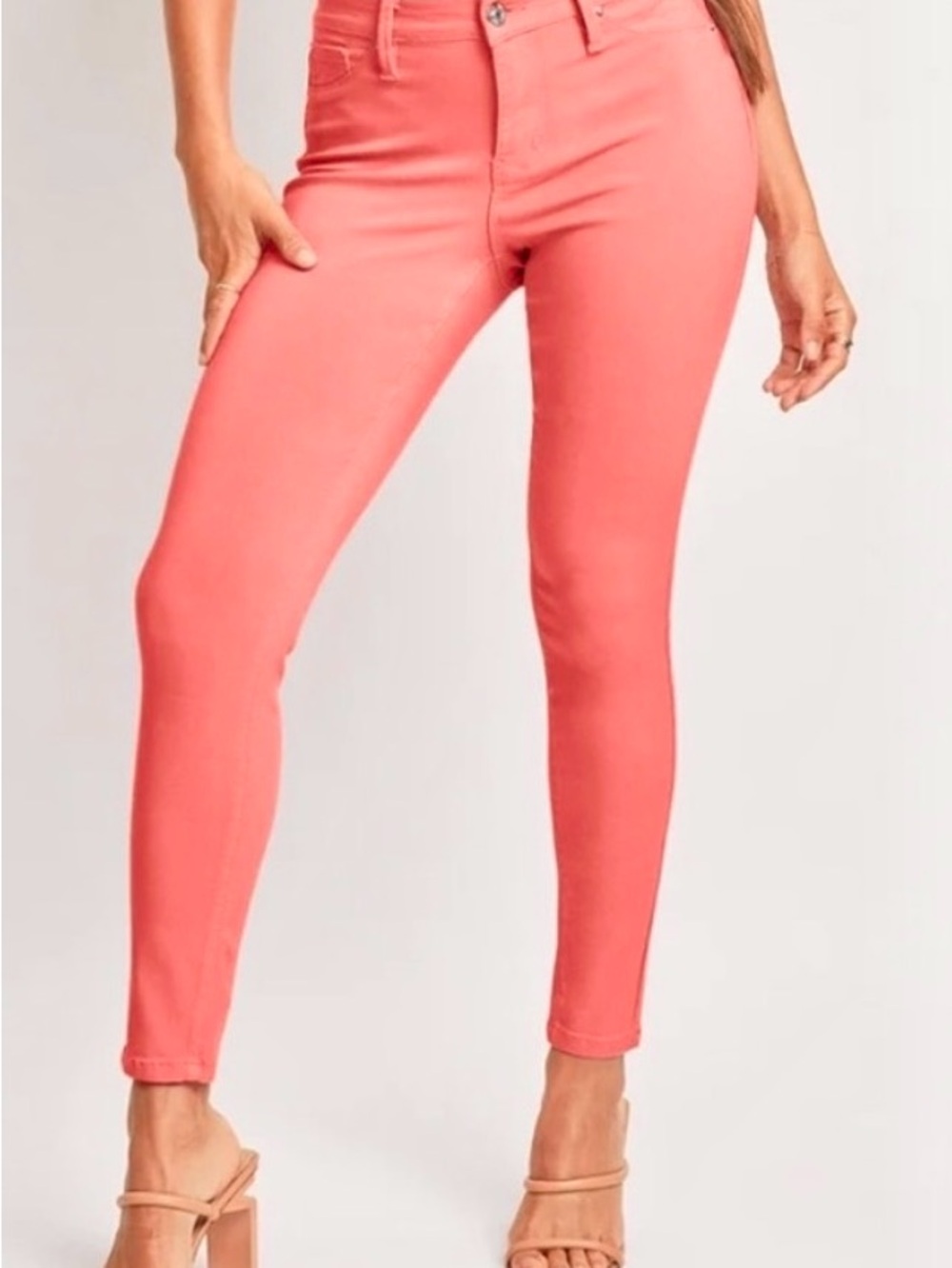 Hudson Barbara Super Skinny Jeans